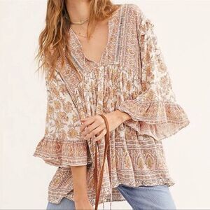 Free People Moonlight Dance Women's Printed Boho Tunic Top Ivory Combo Floral M